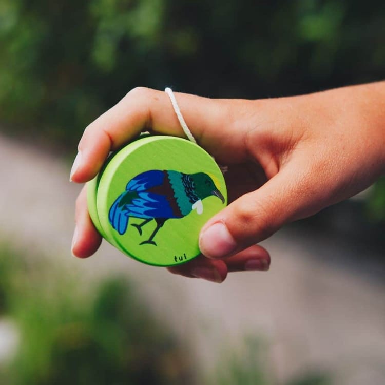 NZ Native Bird Wooden Yoyo - Tūī