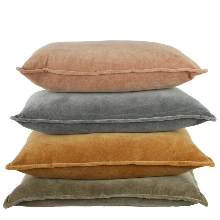Velvet Cushion full range