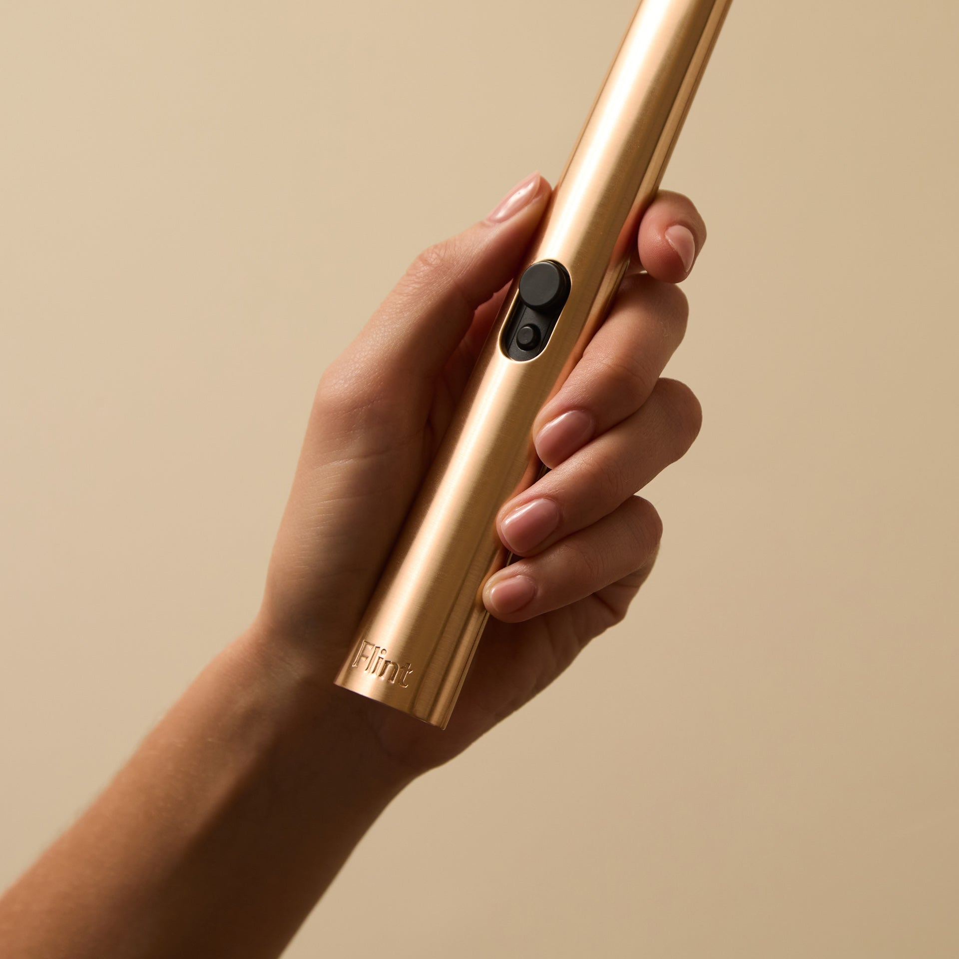 Rechargeable Arc Lighter - Gold - Image 3